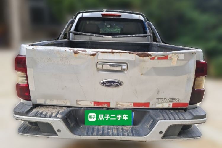 Used Isuzu TAGA 2018 3.0T Two-Wheel Drive Ultra-Luxury Version Rear