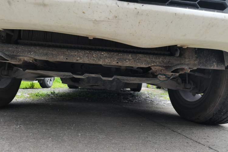 Used Isuzu TAGA 2018 3.0T Two-Wheel Drive Elite Edition Chassis Front