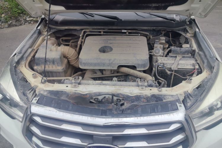 Used Isuzu TAGA 2018 3.0T Four-Wheel Drive Luxury Edition Engine Bay