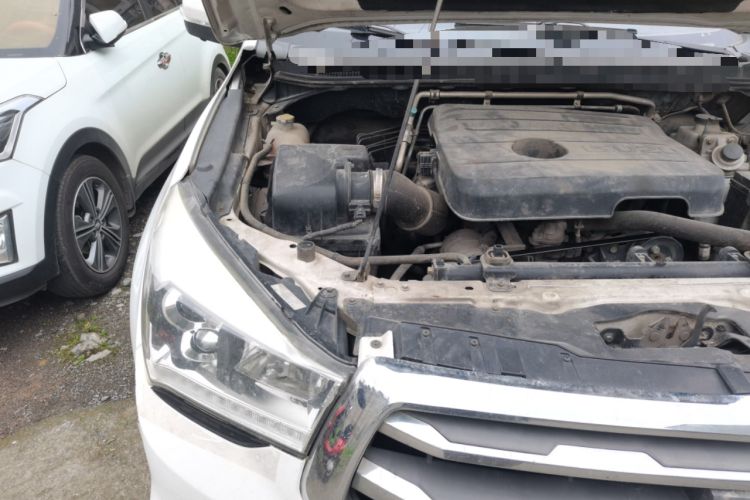Used Isuzu TAGA 2018 3.0T Two-Wheel Drive Elite Edition Engine Bay Right