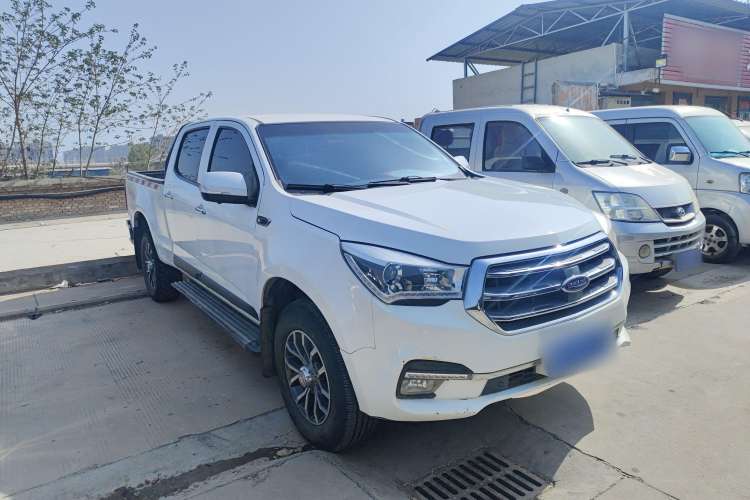 Used Isuzu TAGA 2018 3.0T Four-Wheel Drive Ultra-Luxury Version Exterior 2