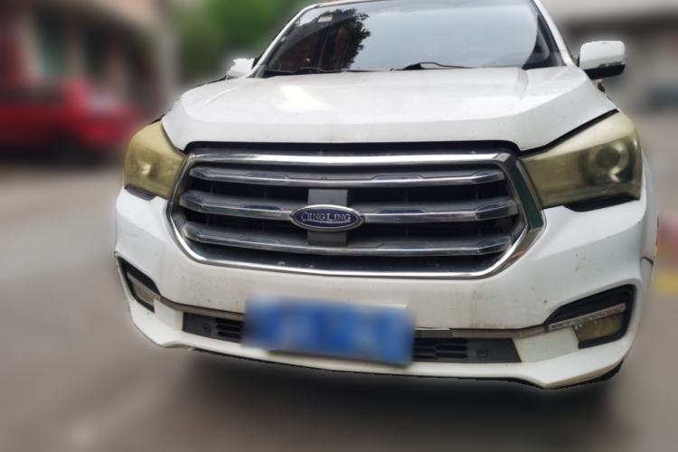 Used Isuzu TAGA 2018 3.0T Four-Wheel Drive Luxury Edition Front