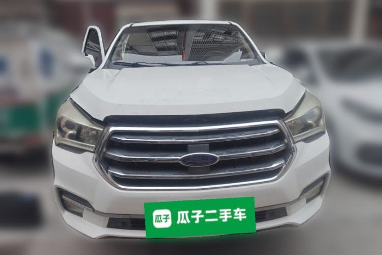 Used Isuzu TAGA 2018 3.0T Two-Wheel Drive Luxury Edition Front