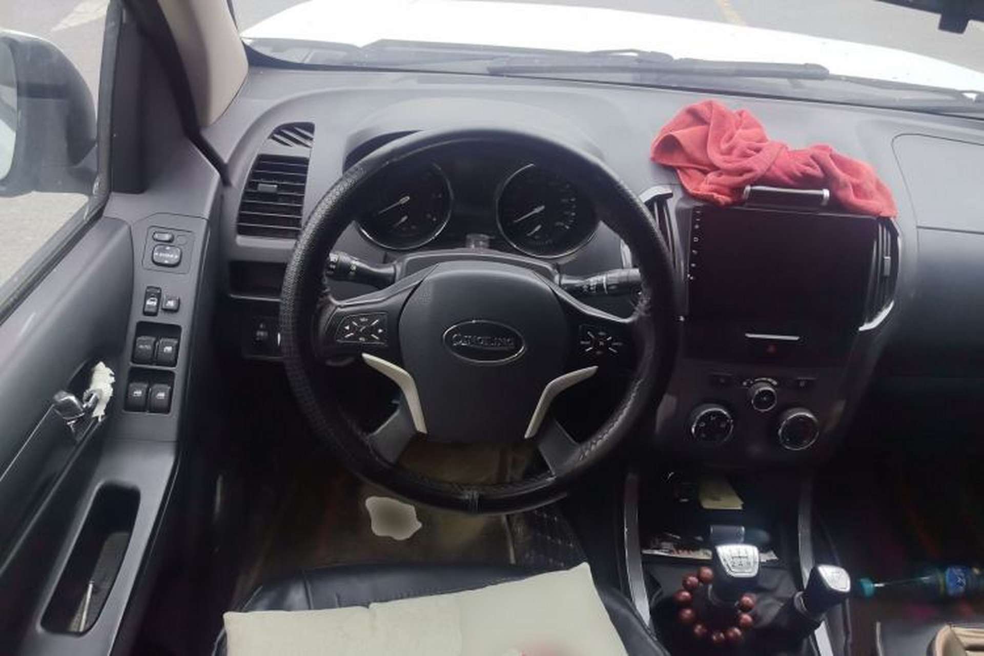 Used Isuzu TAGA 2018 3.0T Four-Wheel Drive Luxury Edition Steering Wheel