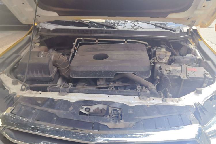 Used Isuzu TAGA 2018 3.0T Four-Wheel Drive Ultra-Luxury Version Engine Bay