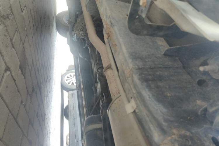Used Isuzu TAGA  Chassis Rear Left