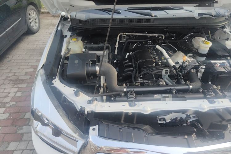 Used Isuzu TAGA  Engine Bay Right