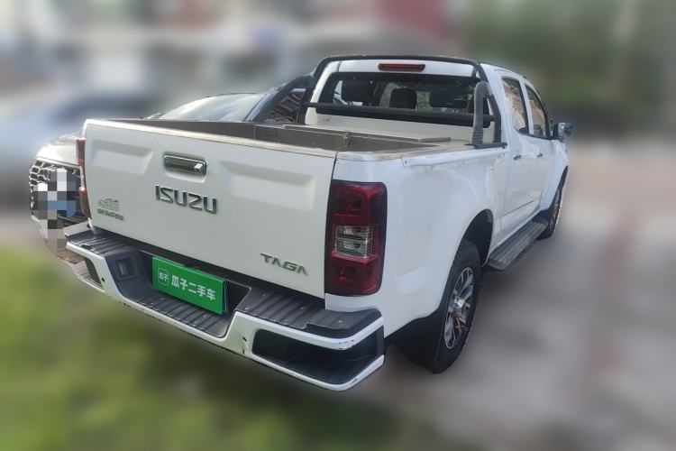 Used Isuzu TAGA  Rear Right 45 Deg