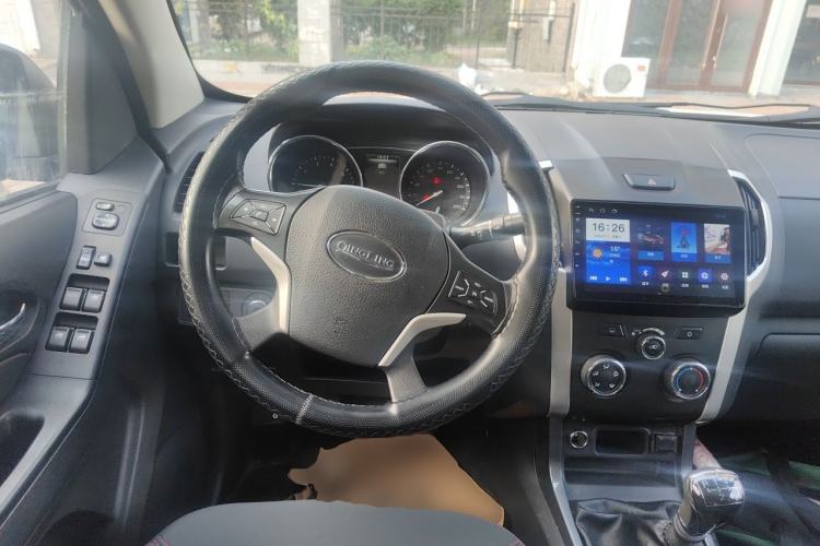 Used Isuzu TAGA  Steering Wheel