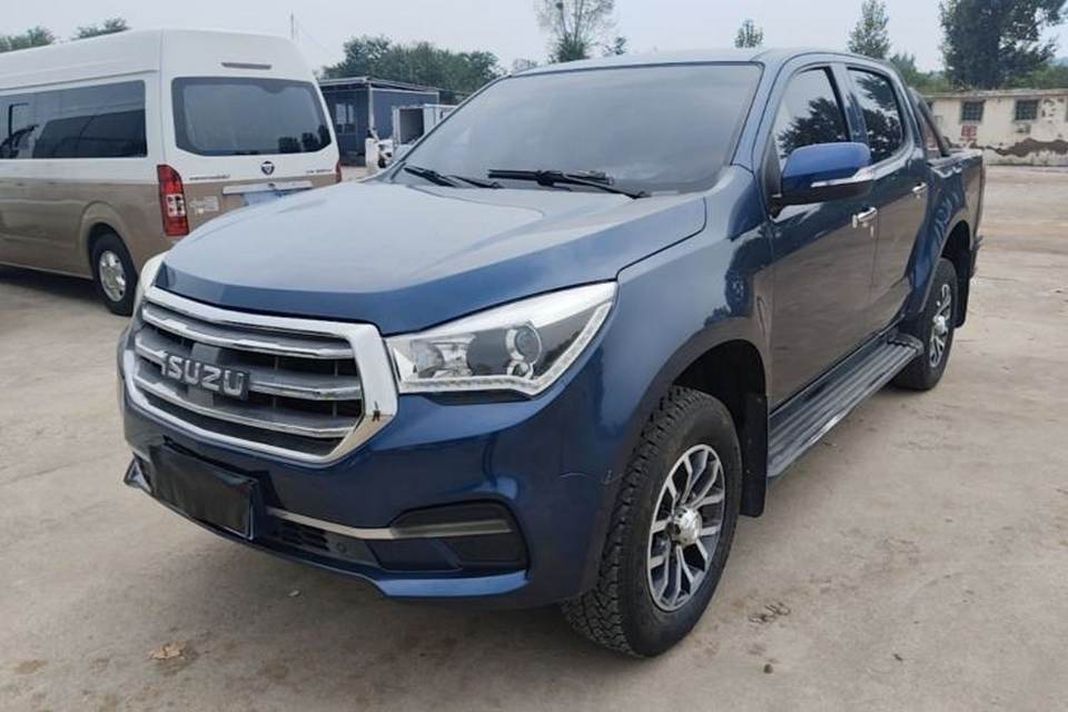 Isuzu TAGA 2021