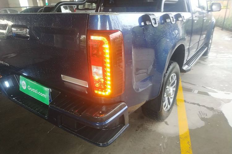 Used Isuzu TAGA Dargo H 2021 3.0T Diesel Manual 4x4 Value Edition Long Wheelbase 4KH1CT6H1 Exterior 6