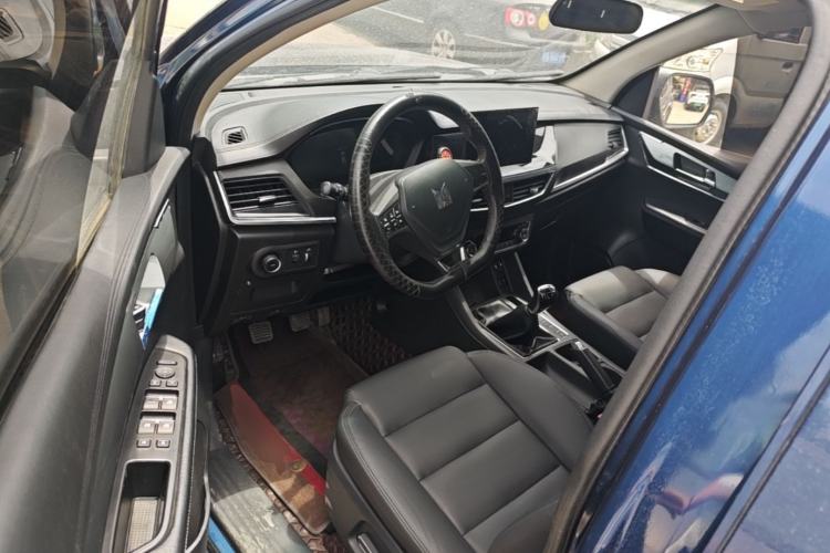Used Isuzu TAGA Dargo H 2021 3.0T Diesel Manual Two-Wheel Drive Luxury Edition Long Wheelbase 4KH1CT6H1 Driver Seat
