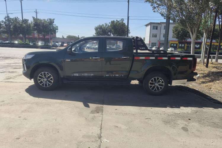 Used Isuzu TAGA Dargo H 2021 3.0T Diesel Manual 4x4 Value Edition Long Wheelbase 4KH1CT6H1 Exterior 4