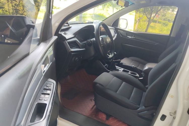 Used Isuzu TAGA Dargo H 2021 3.0T Diesel Manual 4x4 Value Edition Long Wheelbase 4KH1CT6H1 Driver Seat