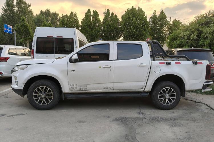 Used Isuzu TAGA Dargo H 2021 3.0T Diesel Manual 4x4 Value Edition Standard Wheelbase 4KH1CT6H1 Exterior 2