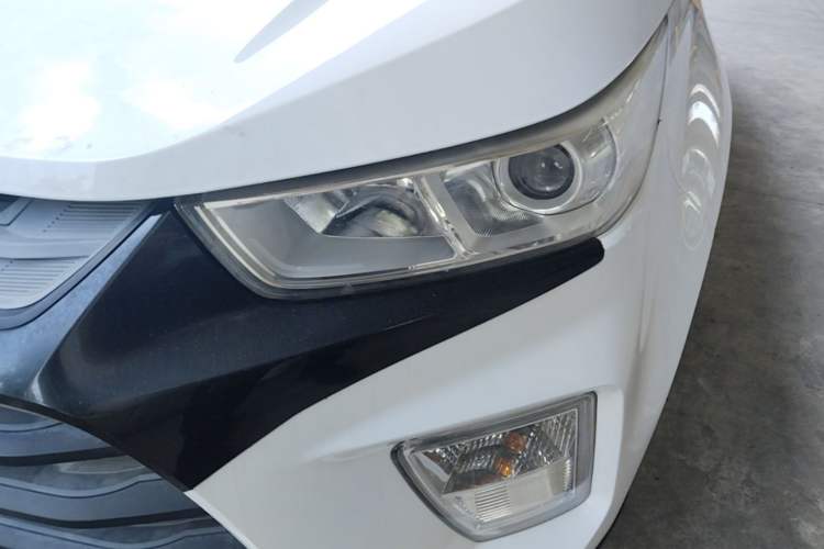 Used Isuzu TAGA Dargo H 2021 3.0T Diesel Manual 4x4 Value Edition Long Wheelbase 4KH1CT6H1 Left Front Headlight