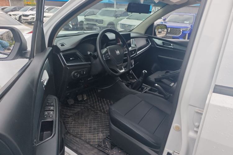 Used Isuzu TAGA Dargo H 2021 3.0T Diesel Manual 4x4 Value Edition Long Wheelbase 4KH1CT6H1 Left Front Seat