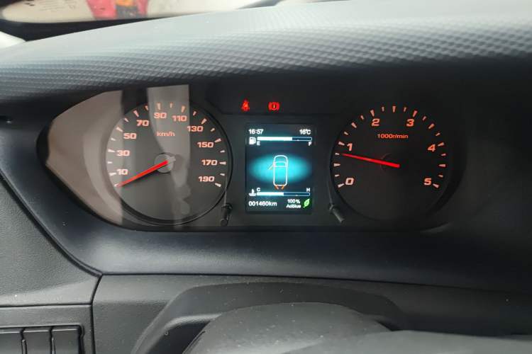 Used Iveco 2021 2.0T Manual Super Rui Short Wheelbase Low-Roof Manual Door F1A Instrument Cluster