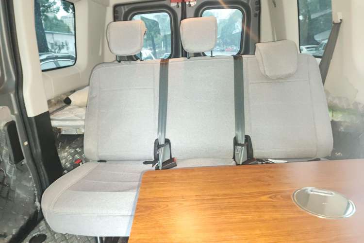 Used Iveco 2021 2.0T Manual Super Rui Short Wheelbase Low-Roof Manual Door F1A Left Rear Seat