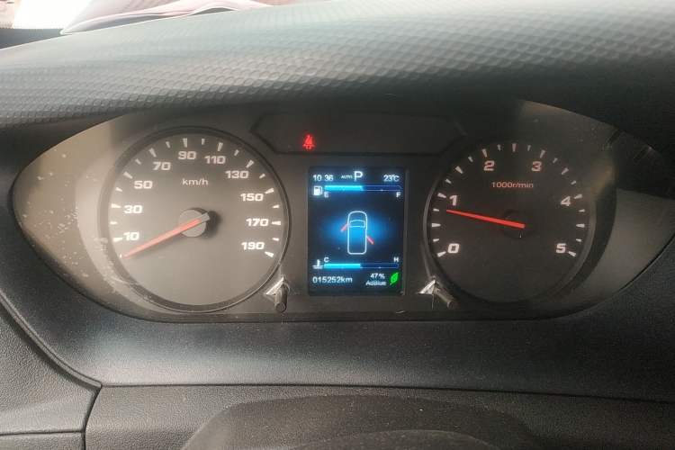 Used Iveco 2021 3.0T Automatic Chaorui Long Wheelbase Short Overhang High Roof Side-Sliding Door F1C Instrument Cluster