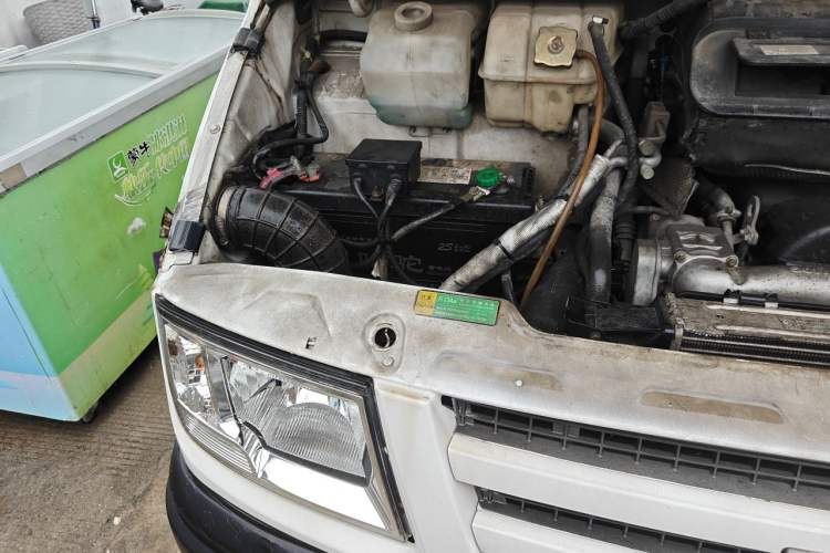 Used Iveco Daily 2009 2.5T-A35 7-Seater Engine Bay Right