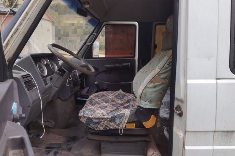 Used Iveco Daily 2009 2.5T-A35 7-Seater Left Front Seat