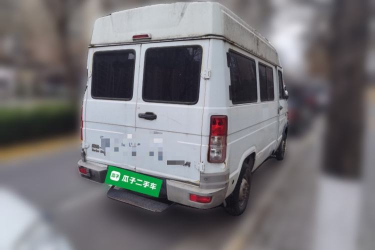 Used Iveco Daily 2009 2.5T-A35 7-Seater Rear Right 45 Deg
