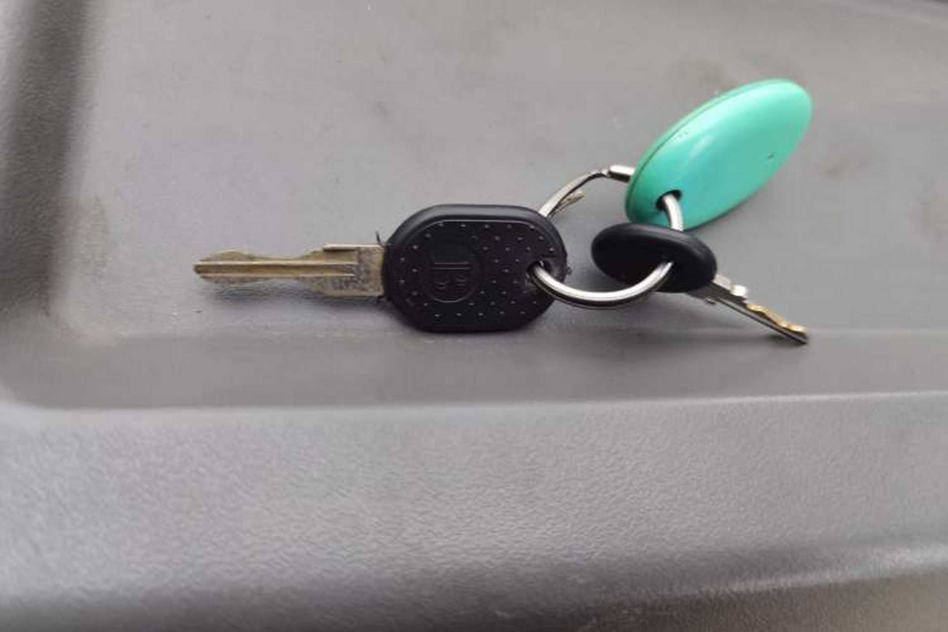 Used Iveco Daily 2009 2.5T-A35 7-Seater Vehicle Key