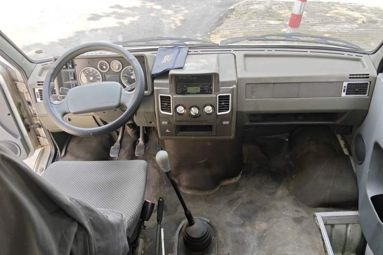 Used Iveco Daily  Center Console