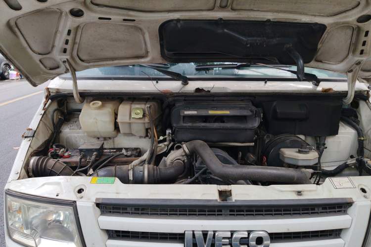 Used Iveco Daily  Engine Bay