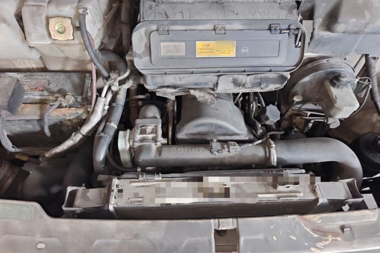 Used Iveco Daily 2012 2.5T-A35 Logistics Version 1 Mid-Roof Engine Bay