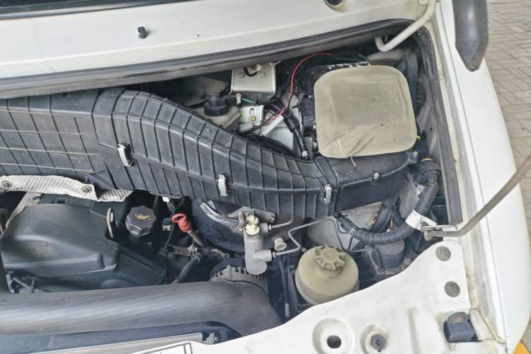 Used Iveco Daily  Engine Bay Left