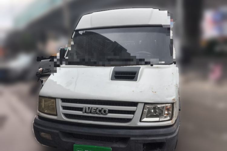 Used Iveco Daily 2012 2.5T-A35 Logistics Version 1 Low Roof Front