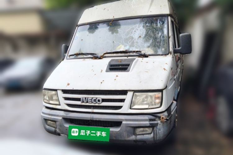 Used Iveco Daily 2012 2.5T-A35 Logistics Version 1 Low Roof Front