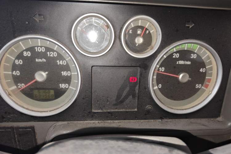 Used Iveco Daily 2012 2.5T-A35 Logistics Version 1 Mid-Roof Instrument Cluster