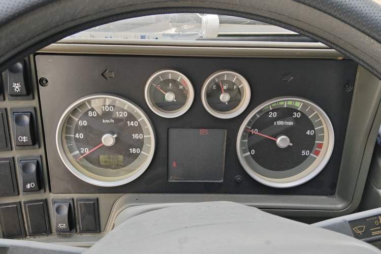 Used Iveco Daily  Instrument Cluster
