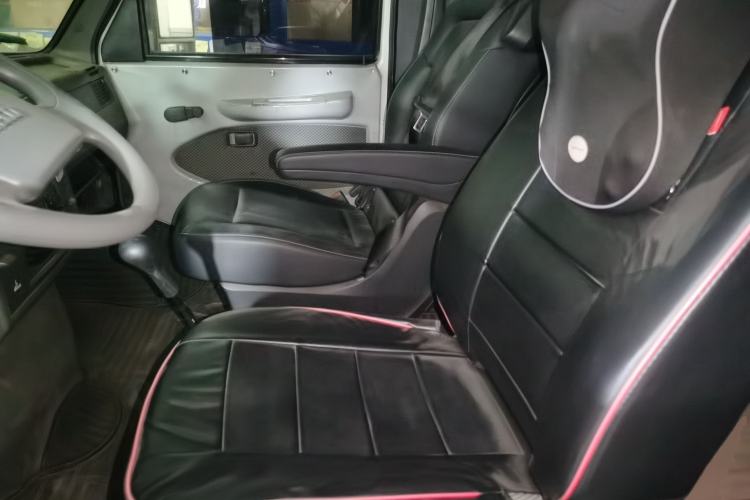 Used Iveco Daily 2012 2.5T-A35 Logistics Version 1 Mid-Roof Left Front Seat