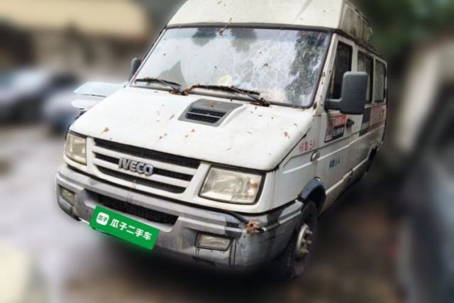 Used Iveco Daily 2012 2.5T-A35 Logistics Version 1 Low Roof