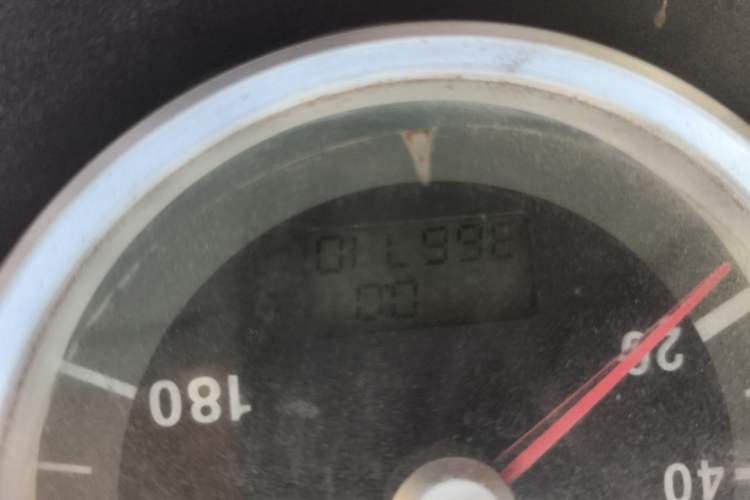 Used Iveco Daily 2012 2.5T-A35 Logistics Version 1 Low Roof Odometer Close Up