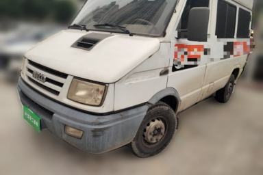 Used Iveco Daily 2012 2.5T-A35 Logistics Version 1 Mid-Roof