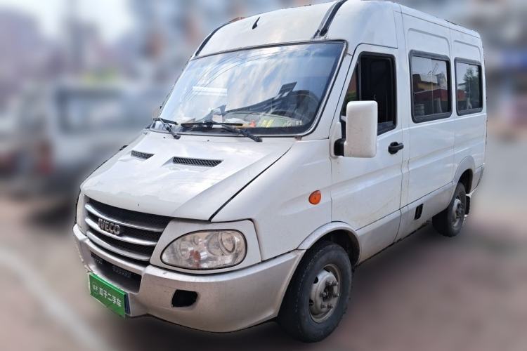 Used Iveco Daily Guazi used car, China used car export, Used car for sale, Used cars, Cheapest cars for sale