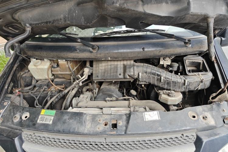 Used Iveco Daily 2014 2.8T-A35 NJ6494ACZ43S4 Engine Bay