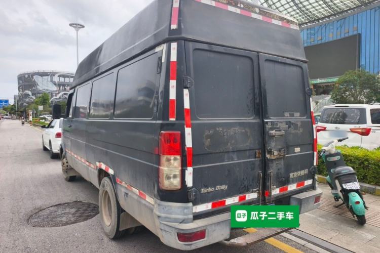 Used Iveco Daily 2014 2.8T-V40 NJ5044XXY3A43S4 Rear Left 45 Deg