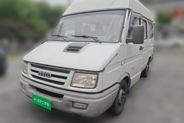 Used Iveco Daily 2014 2.5T-A35 NJ6484ACM47Z4