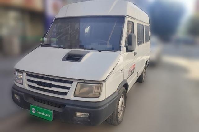 Used Iveco Daily 2014 2.5T-A35 NJ6484ACM47Z4