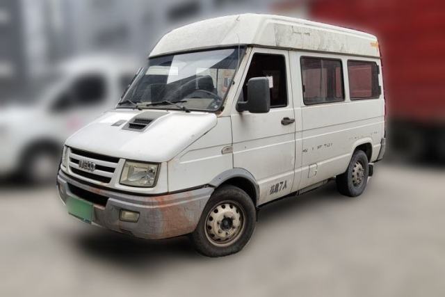 Used Iveco Daily 2014 2.5T-A35 NJ6484ACM47Z4