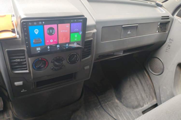 Used Iveco Daily 2014 2.5T-A35 NJ6484ACM47Z4 Audio And AC Panel