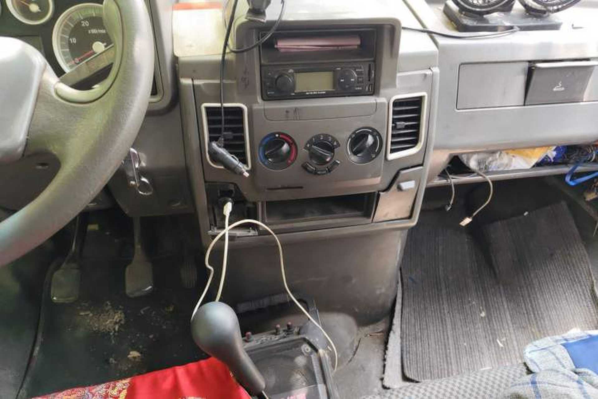 Used Iveco Daily 2014 2.8T-A35 NJ6494ACZ43S4 Audio And AC Panel