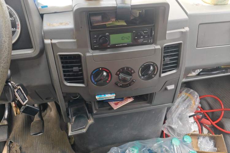 Used Iveco Daily 2014 2.8T-V35 NJ5044XXYQ3A43S4 Audio And AC Panel