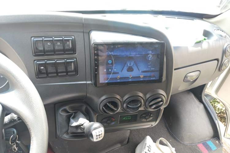 Used Iveco Daily 2014 2.5T-A35 NJ6484ACM47Z4 Audio And AC Panel